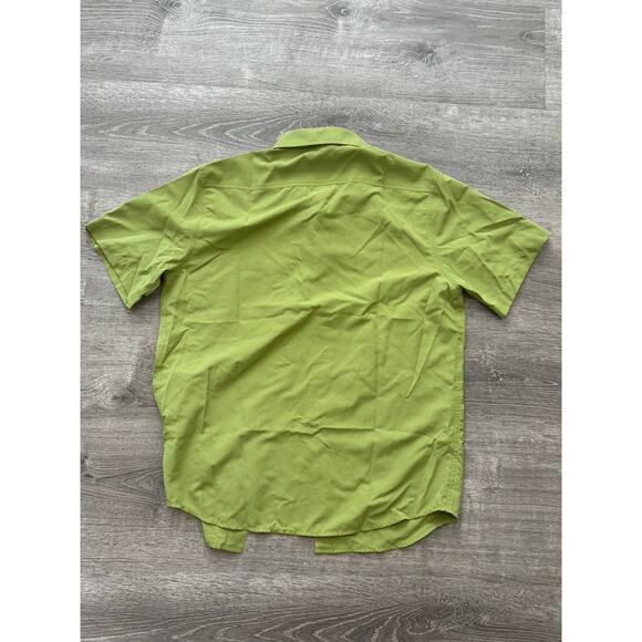 Marmot Shirt Mens Medium Green Pockets Short Sleeve Button-Up Outdoors Hiking - Picture 2 of 5